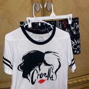 DISNEY Cruella, Pajama Short set never worn new without tag